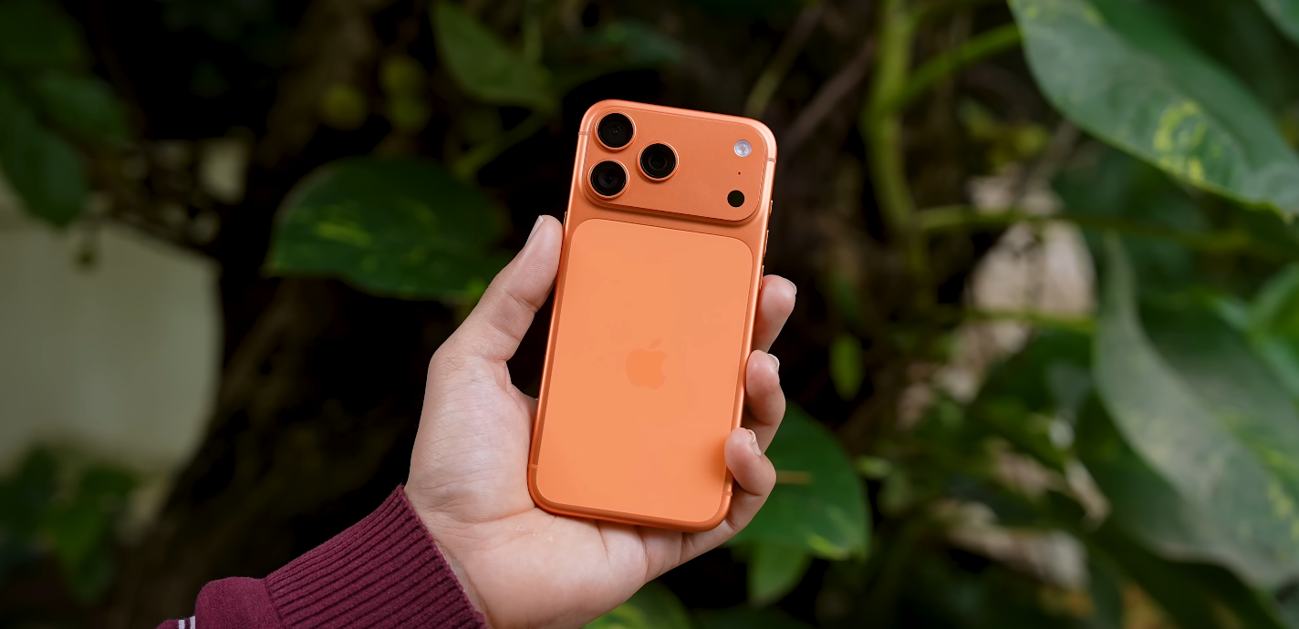 UK Black Friday adds crazy bonus offers with iPhone 17