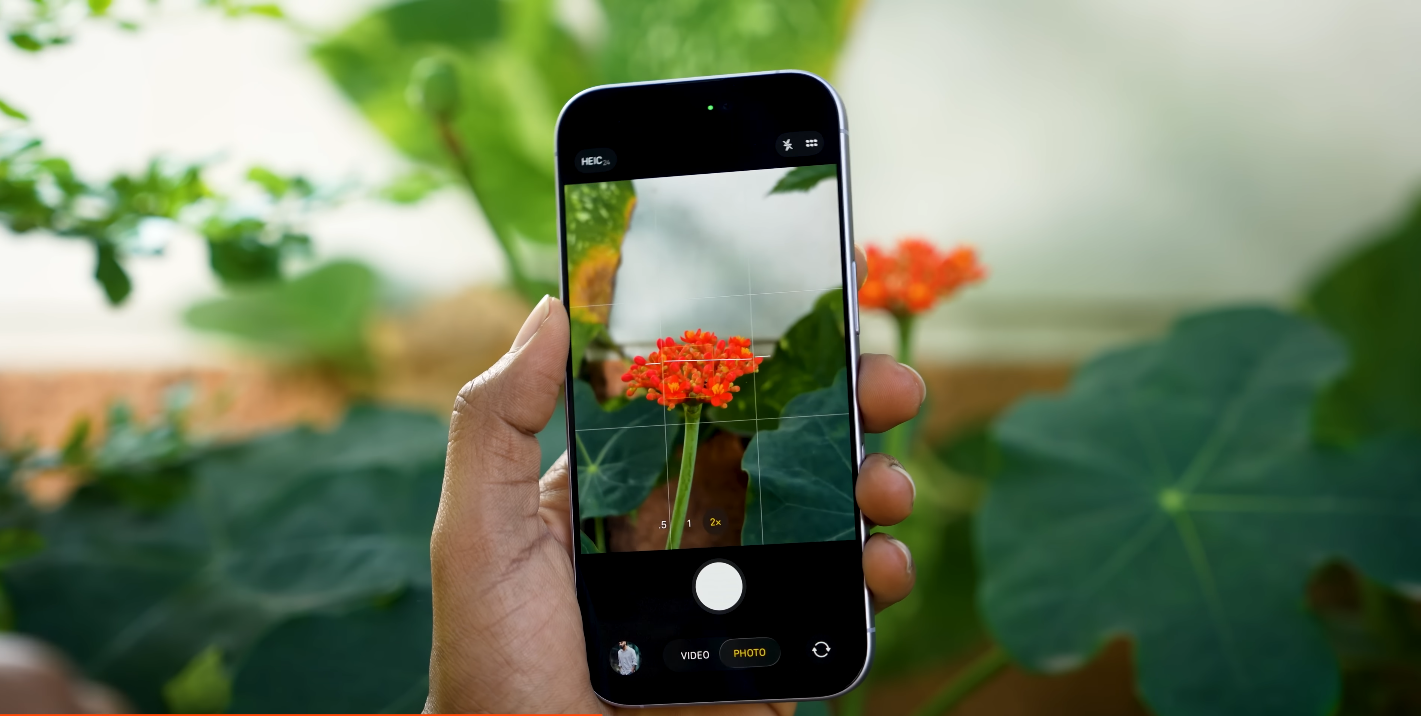 UK sees iPhone 17 prices drop to historic low