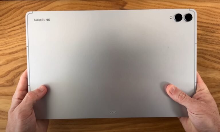 USA Artists Review Samsung Galaxy Tab S11 Ultra for Drawing