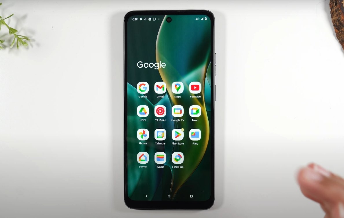 USA Buyers Prefer Moto G 5G 2025