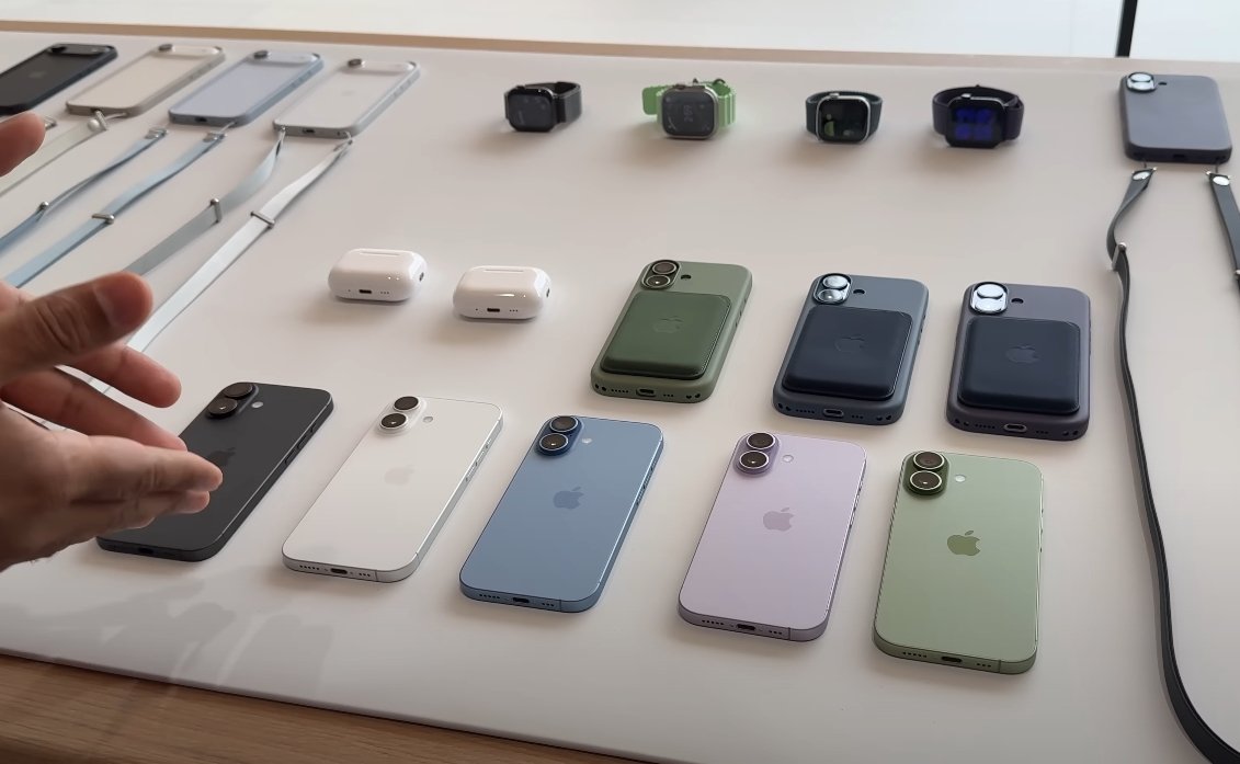 USA Tech Fans React to the iPhone 17 Pro