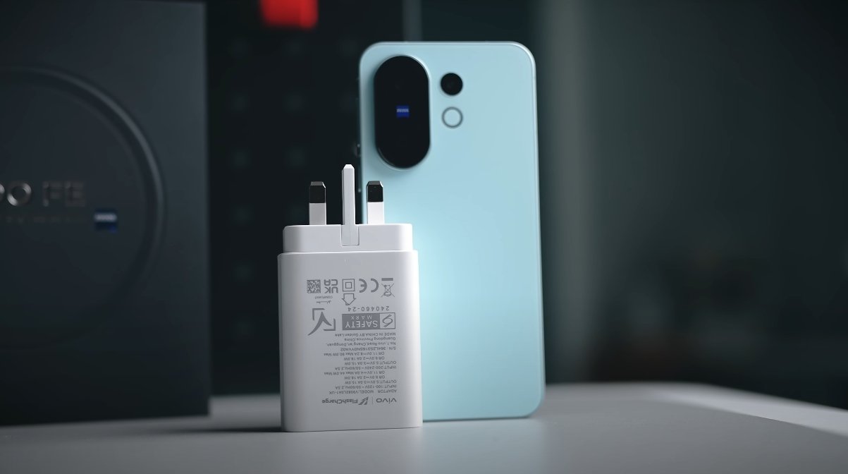 Vivo X200 FE