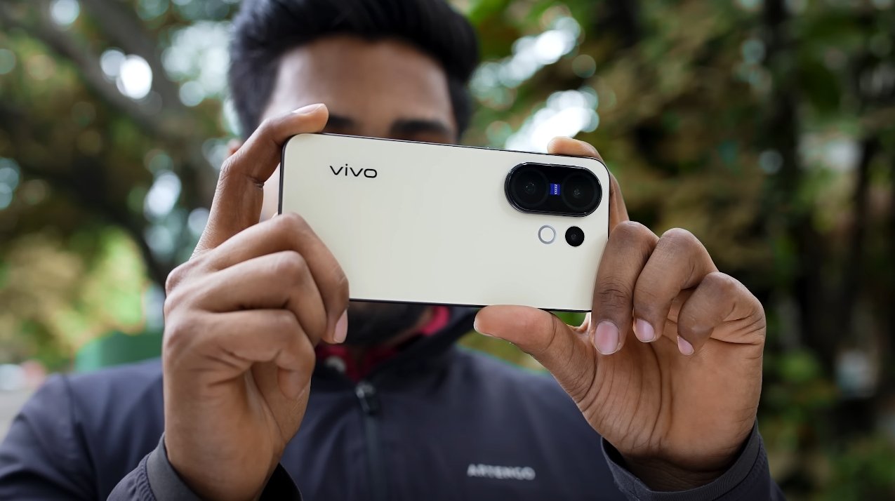 Vivo X300 FE color options spotted