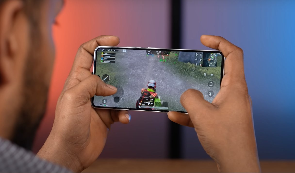 Sets LAVA Play Ultra 5G Apart From Competitors