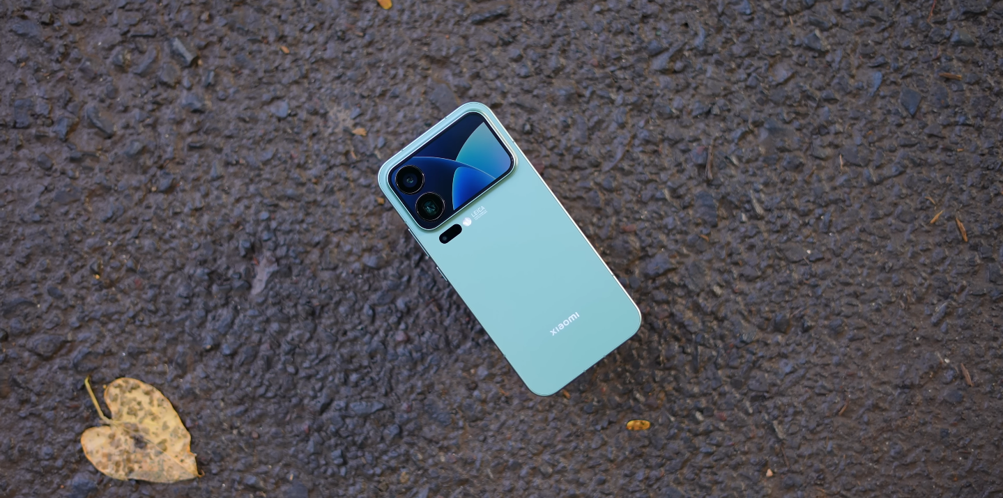 Xiaomi 17 Pro Max vs Samsung Galaxy Z Fold6 flat flagship vs foldable decision 