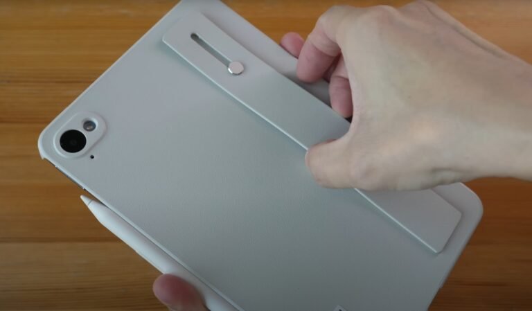 Xiaomi Pad Mini 6.46mm slim profile for easy handling