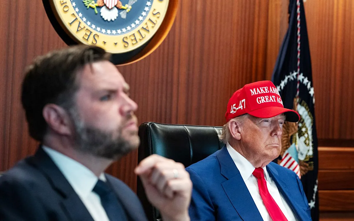 Iran's nuclear facility, with a backdrop of Middle Eastern landscape, symbolising the complex geopolitical situation surrounding the country's nuclear programme, as the world analyses the behaviour of key players and the colour of the situation continues to unfold