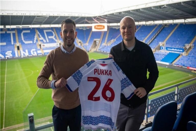 Reading FC and Pukka Pies partnership logo