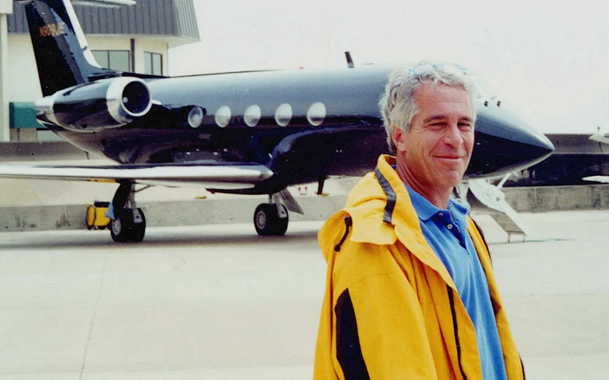 A photo of a private jet, with a caption describing the investigation into Epstein's flights and the concerns surrounding destroyed evidence, highlighting the primary keyword of Epstein flights