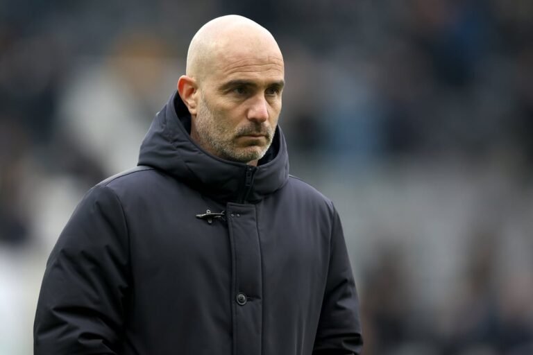 Enzo Maresca Chelsea manager under pressure