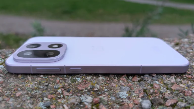 The OnePlus 15T features a new and improved periscope telephoto lens, allowing for clearer distant shots and more atmospheric portraits, making it a top choice for photography enthusiasts in the UK, with its slim bezels and large 7,500mAh battery