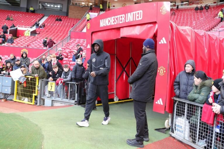 Manchester United targets Carlos Baleba