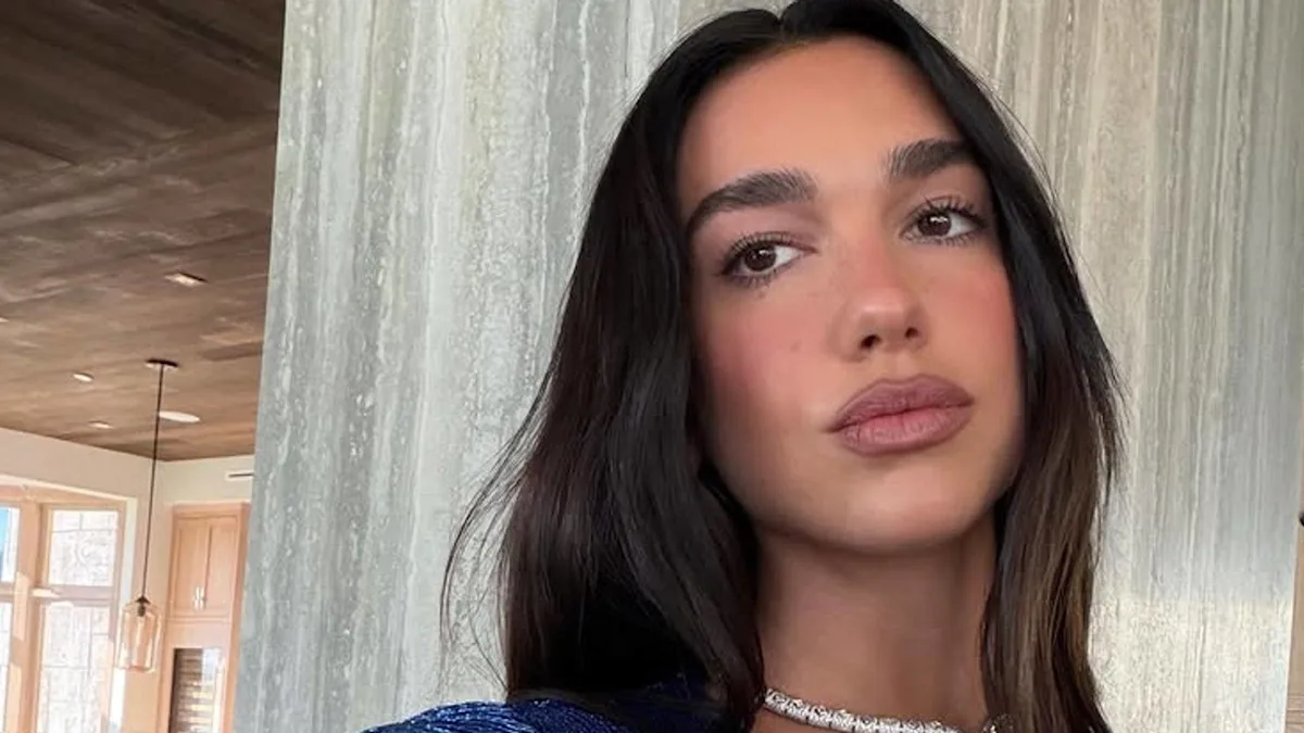 Dua Lipa posing in a tiny sparkly bikini, showcasing her toned figure and sun-kissed skin. The singer exudes confidence and charisma in the photo, which has sent the internet into a frenzy. With her stunning looks and captivating stage presence, Dua Lipa is a true icon of the entertainment industry