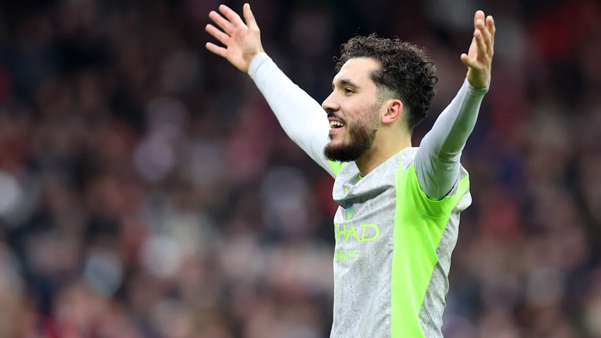 Manchester City players celebrating their win