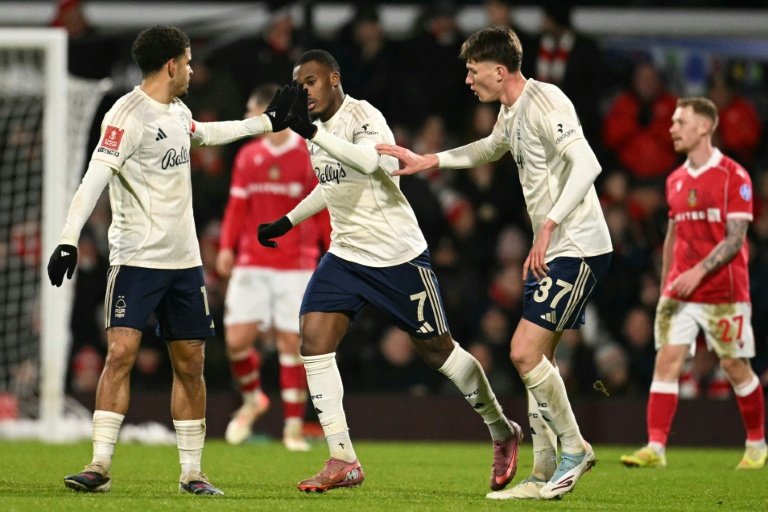 Wrexham celebrate FA Cup win over Nottingham Forest