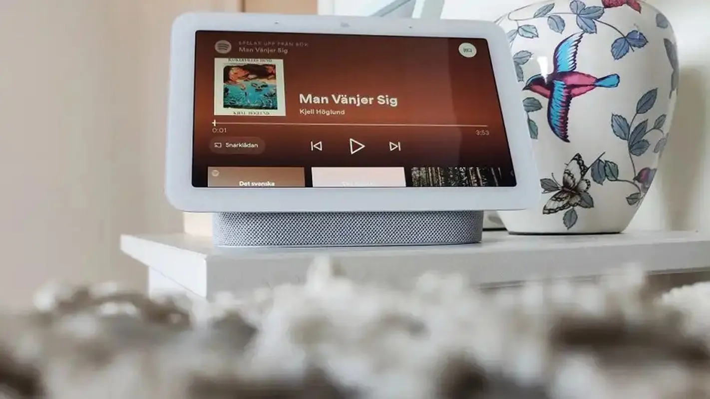 Gemini for Google Home featured image, showcasing a smart speaker with a voice assistant, highlighting the latest updates and improvements to the UK smart home technology scene, with a focus on Gemini for Google Home