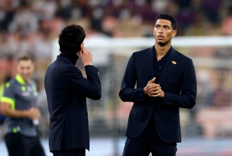 el clasico football match