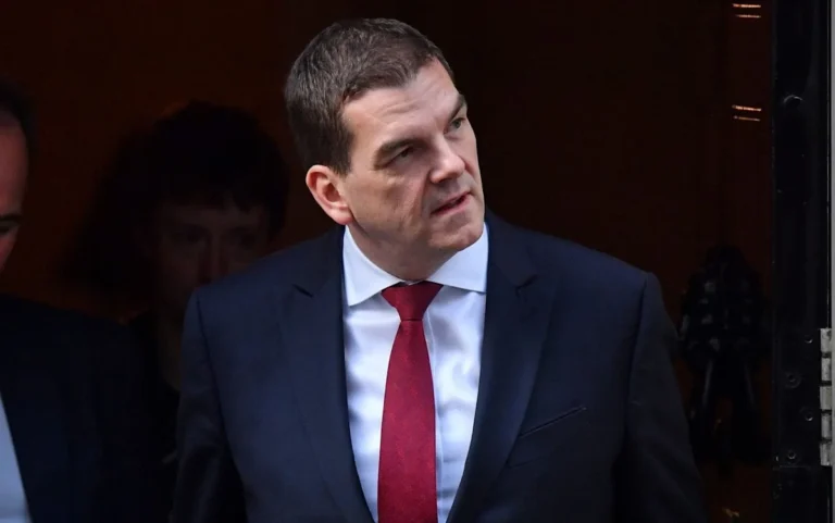 Keir Starmer, the Labour Party leader, taking a decisive stance amidst the vetting scandal, demonstrating his commitment to accountability and transparency, with a determined look on his face, in a photo taken at a recent press conference, highlighting the party's renewed focus on open and honest governance