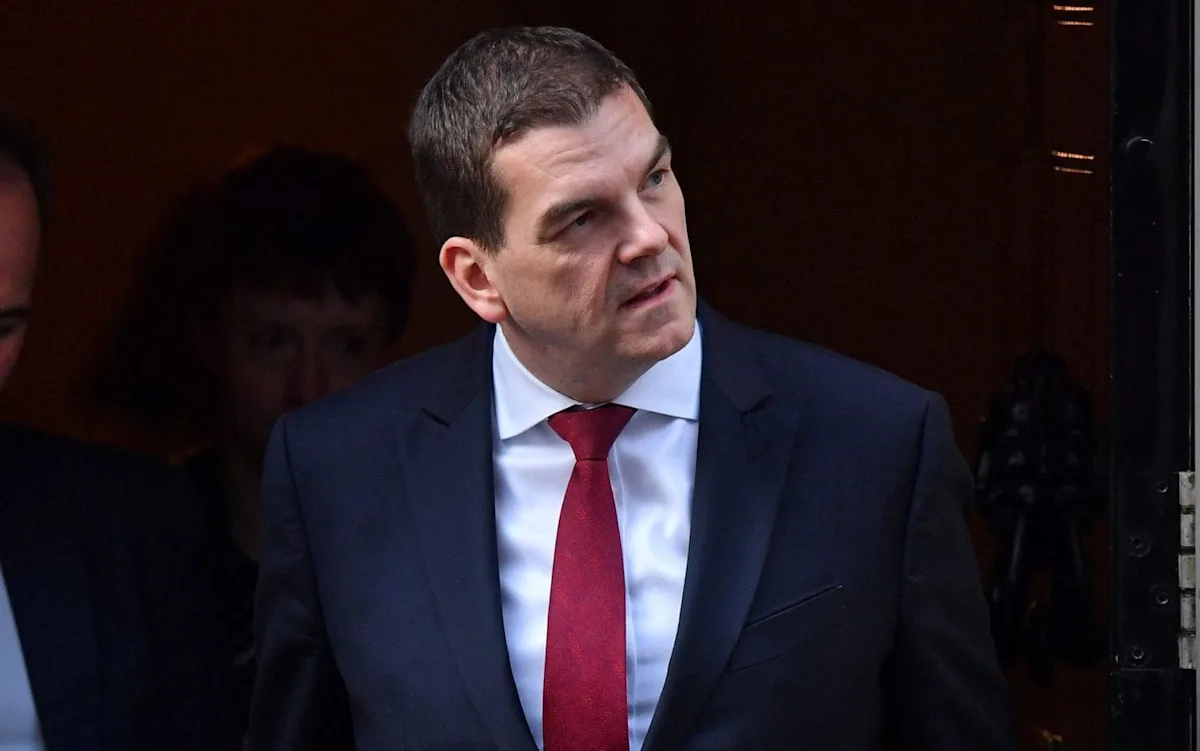 Keir Starmer, the Labour Party leader, taking a decisive stance amidst the vetting scandal, demonstrating his commitment to accountability and transparency, with a determined look on his face, in a photo taken at a recent press conference, highlighting the party's renewed focus on open and honest governance