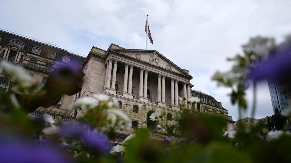 cheap chinese imports driving uk inflation