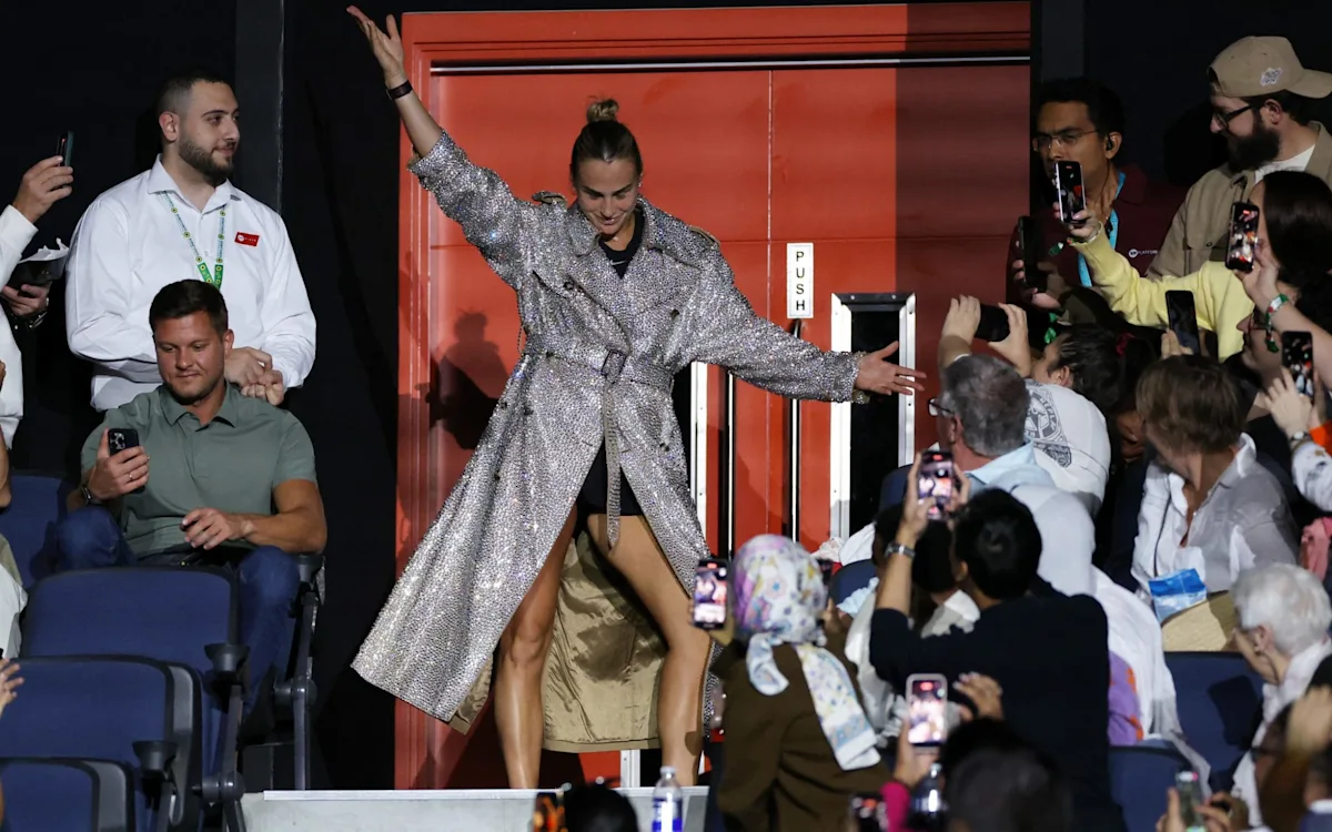 Battle of the Sexes tennis match photo