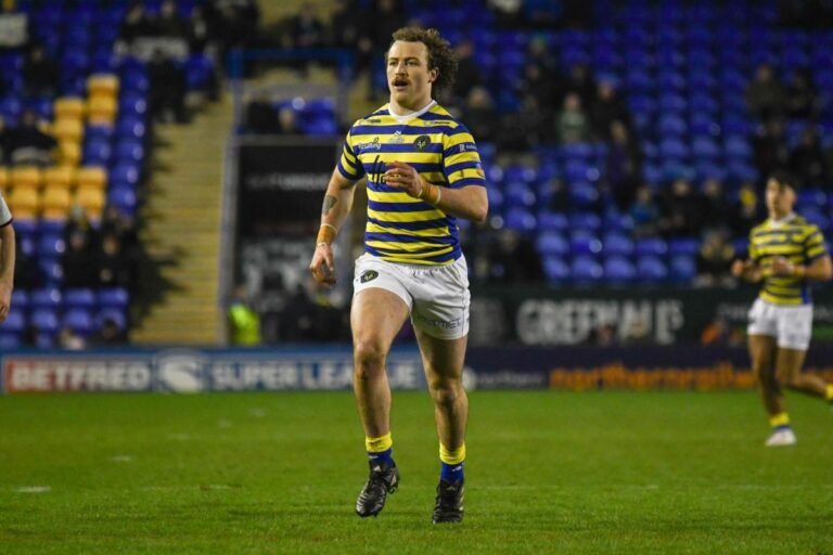 Warrington Wolves prop forward in action
