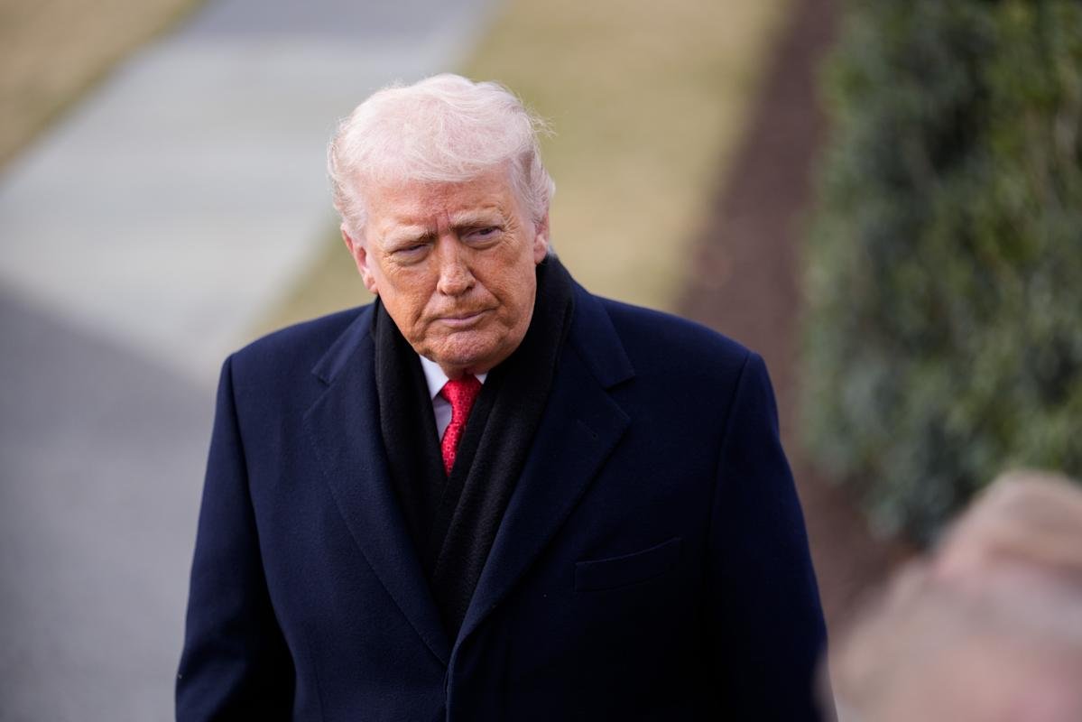 UK stock futures fall on Trump's Europe tariffs