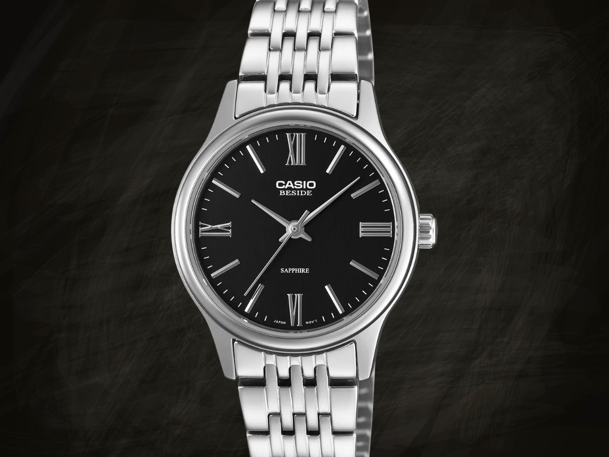 Casio analog watch with sapphire crystal