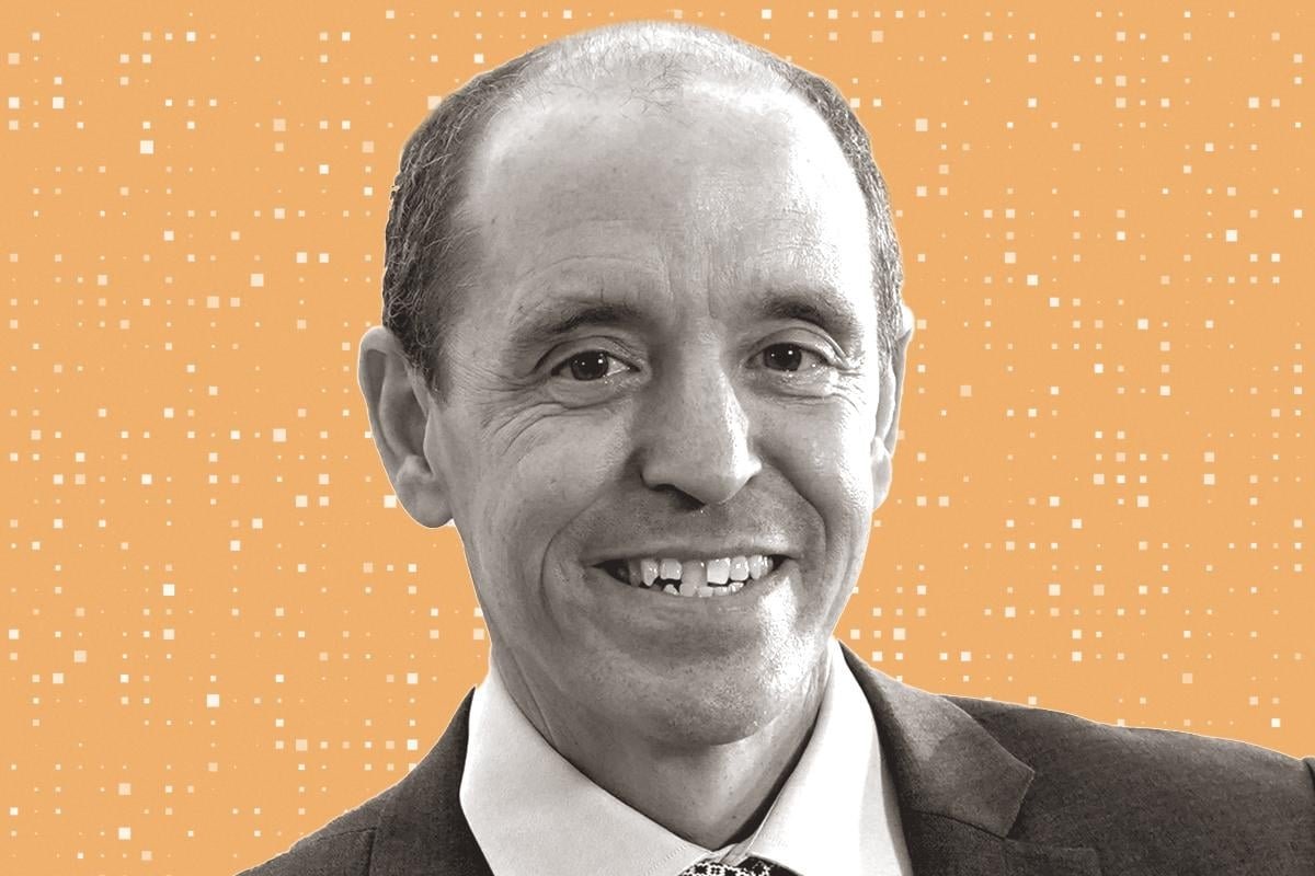 OpenAI's forthcoming AI device launch 2026