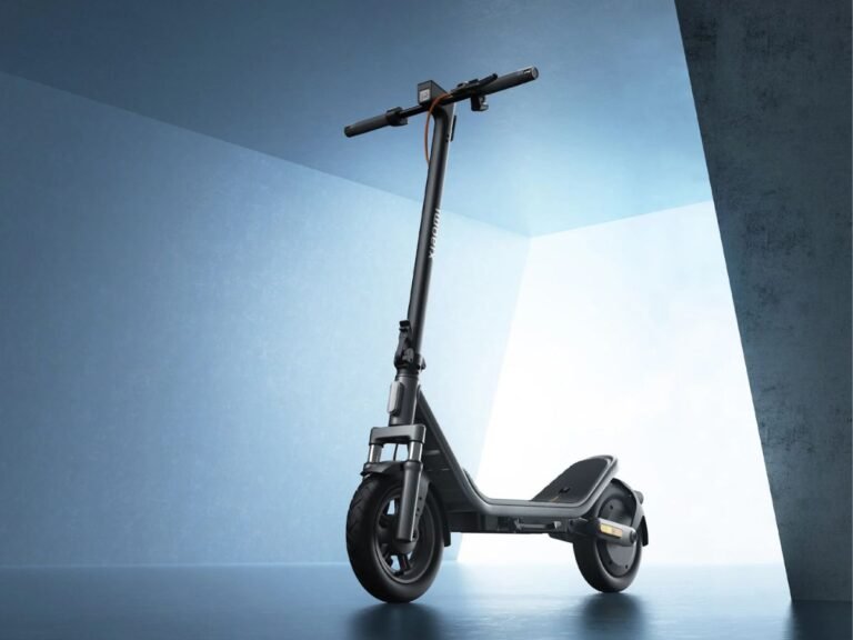 Xiaomi's Electric Scooter 6 features a powerful motor, larger tubeless tyres, and additional suspension, making it an ideal choice for commuters seeking a sustainable mode of transportation. With its eco-friendly design and cost-effective nature, this electric scooter is poised to play a significant role in reducing carbon emissions.