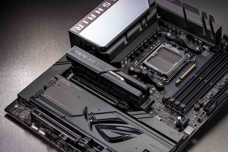 ASUS motherboard with AMD Ryzen 7 9800X3D CPU, investigating reports of CPU failures on 800-series motherboards, AMD Ryzen 7 9800X3D failures, CPU compatibility issues