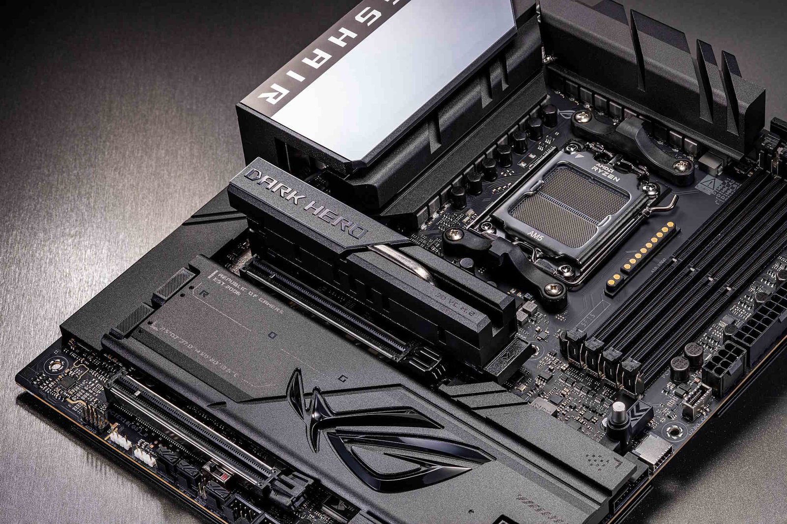 ASUS motherboard with AMD Ryzen 7 9800X3D CPU, investigating reports of CPU failures on 800-series motherboards, AMD Ryzen 7 9800X3D failures, CPU compatibility issues