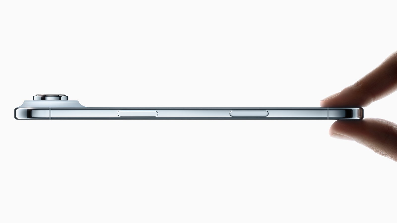 The iPhone Air, with its sleek design and advanced features, has witnessed a substantial price cut of $415 on China's leading online retailers. This development is likely to impact the smartphone market, with the device's premium brand reputation and ability to innovate being crucial in maintaining its position. The iPhone Air's price cut is a significant development in the Chinese smartphone market, and it will be interesting to see how it affects the device's sales in the coming months.