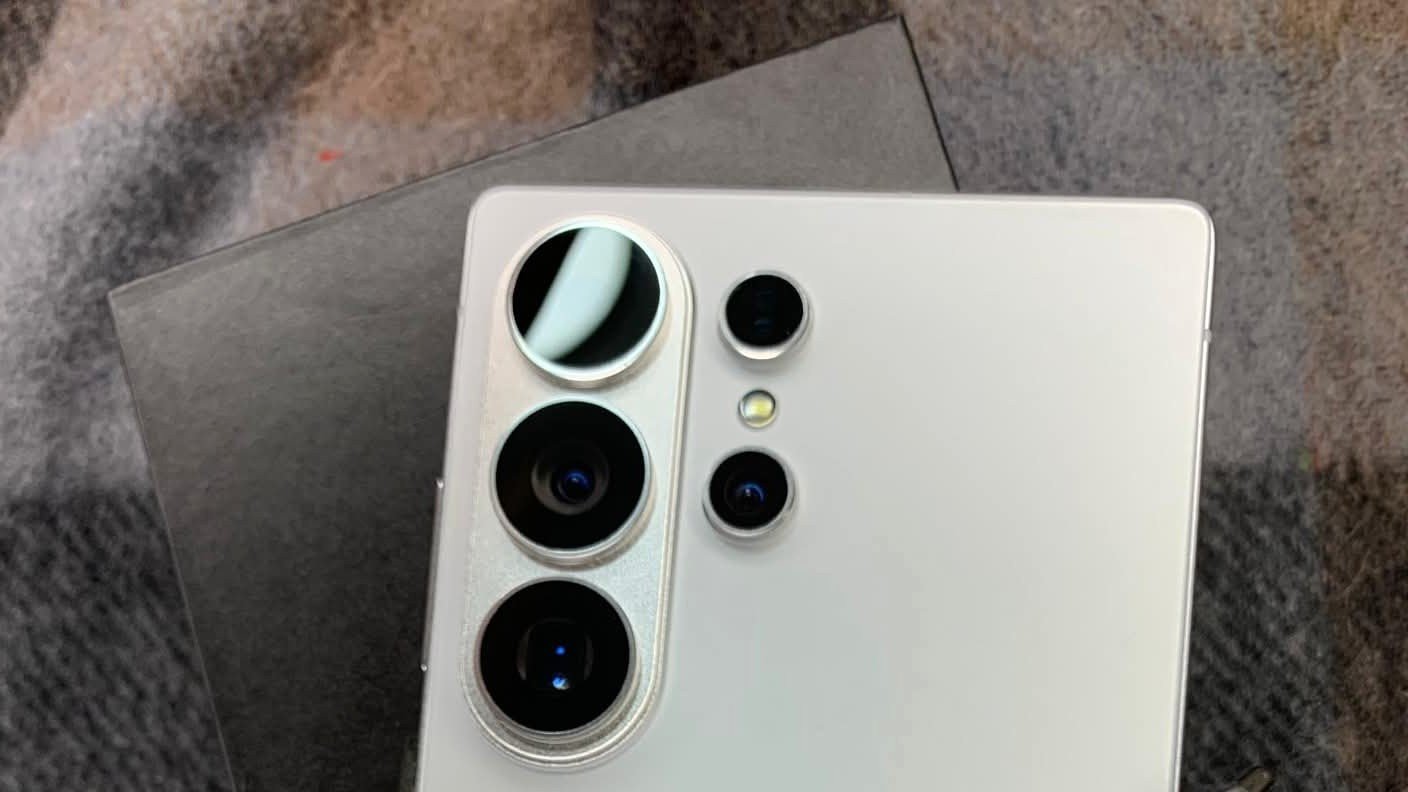 The Samsung Galaxy S26 series boasts an impressive 30 colours, including sleek and sophisticated options, as well as bold and vibrant choices, ensuring there is something for everyone in this extensive colour palette, which is set to dominate the market with its unique and stylish designs