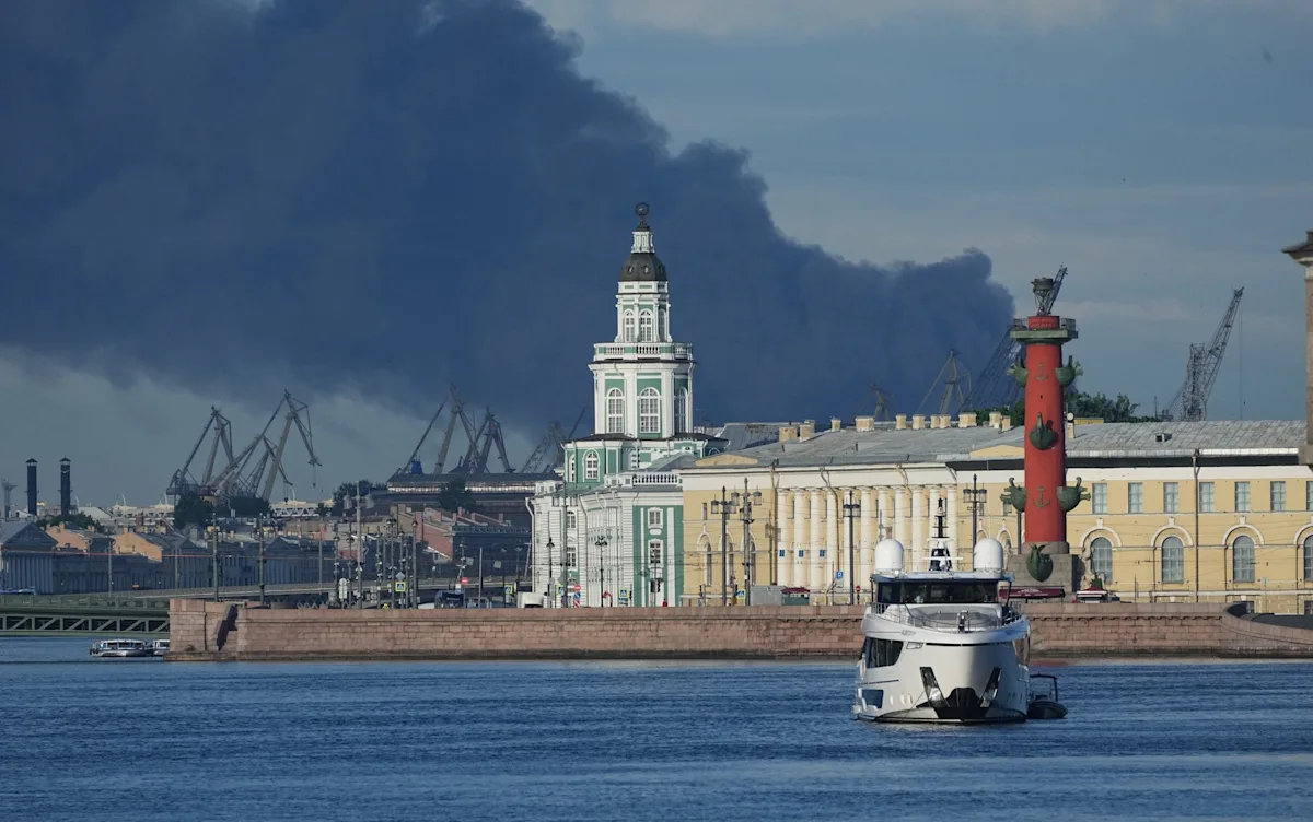 The St Petersburg International Economic Forum, also known as 'Putin's Davos', has been overshadowed by the Ukraine attack, with attendees expressing concern and outrage, and the international community analysing the situation and its impact on global stability and the economy