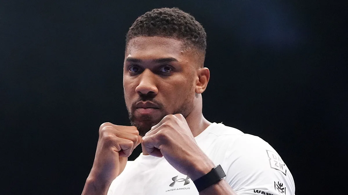 Anthony Joshua car crash in Nigeria