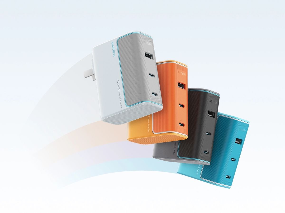 Cuktech 100W GaN Charger Ultra 6 with two USB-C ports and one USB-A port, featuring fast and efficient charging technology, ideal for the Chinese market