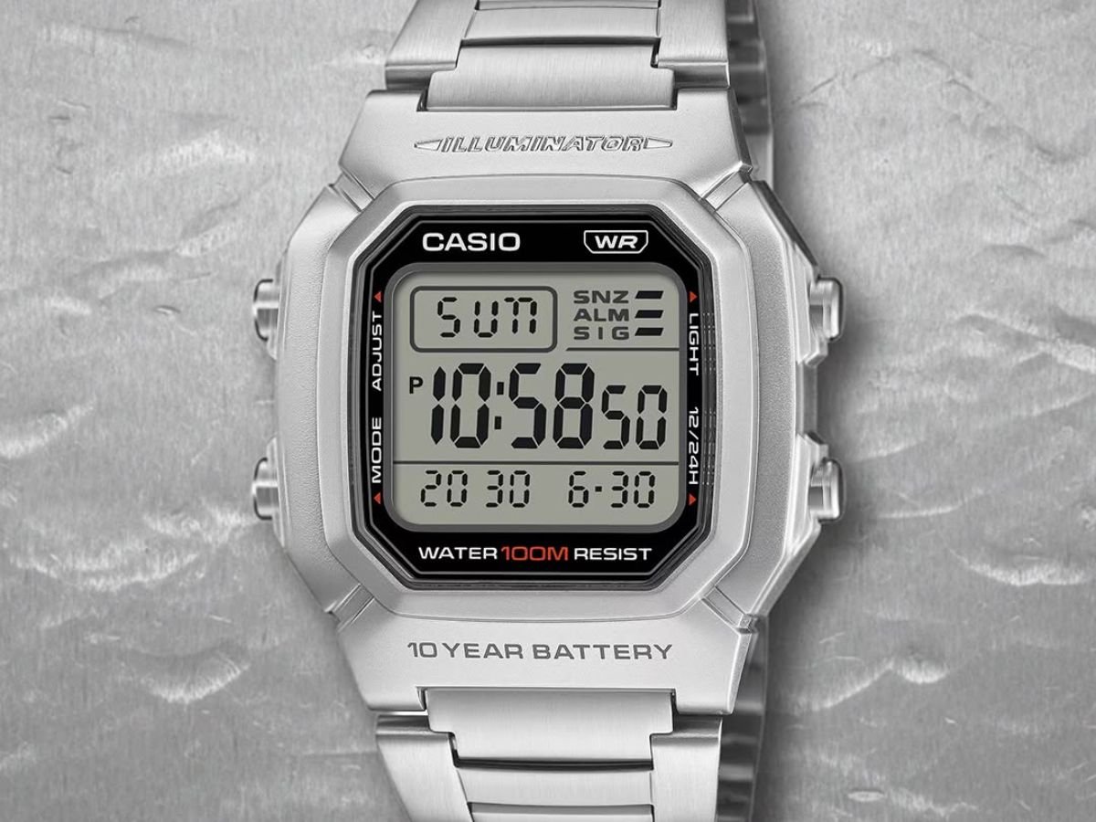 The Casio Standard W-800HD-1AV watch features a square display and a metal strap, with a resin casing and a range of functional features, including dual time and a daily alarm, making it an ideal choice for those who value style and functionality, with a focus on Casio watch
