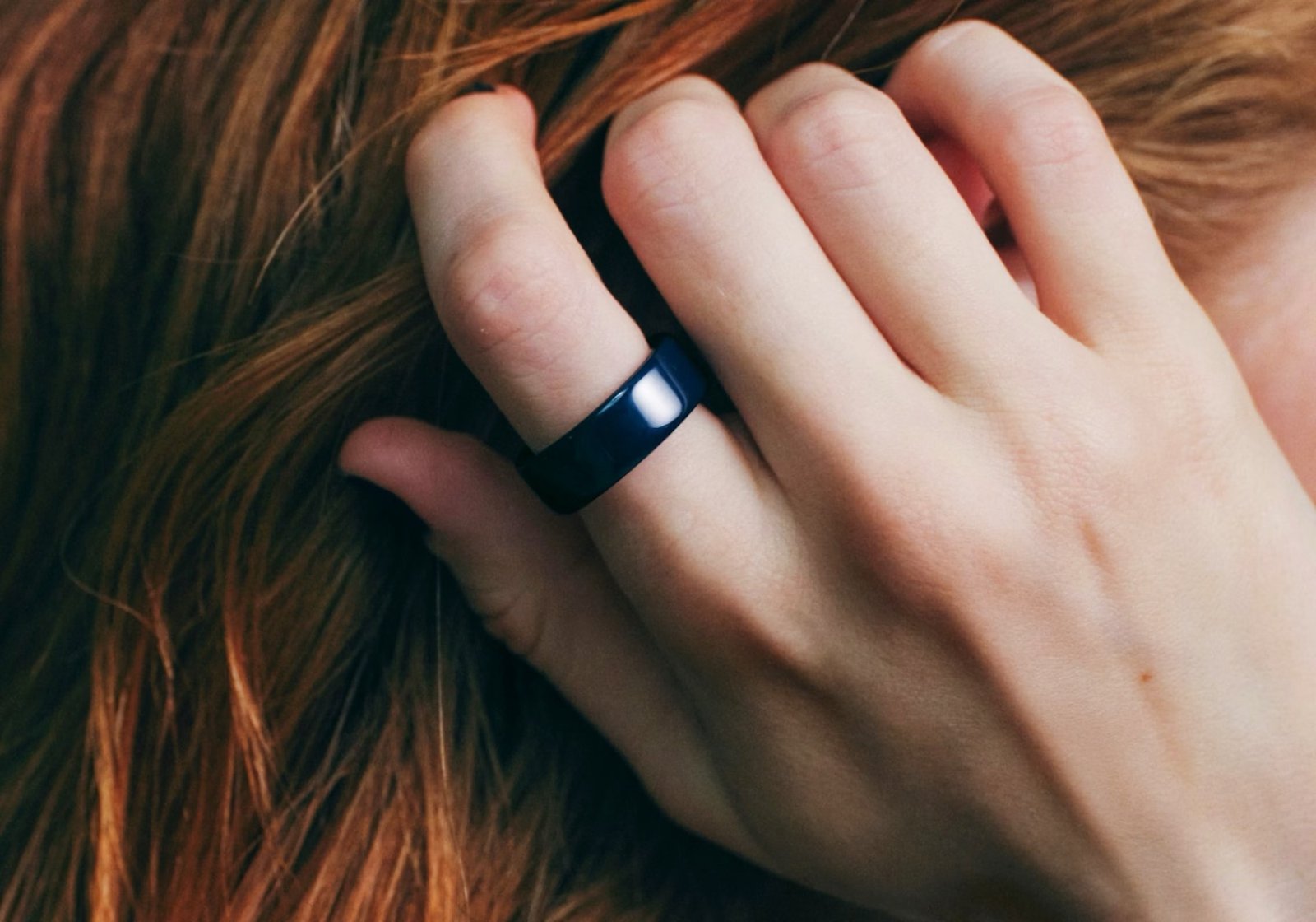 The Oura Ring 4, a sleek and feature-rich smart ring with a subscription-based model, offering advanced analytics and personalized recommendations for wellness and fitness tracking