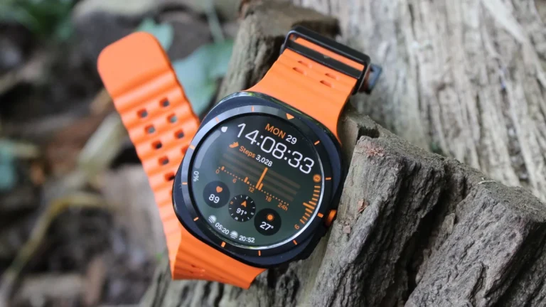 Samsung Galaxy Watch Ultra 2 and Watch 9 renders