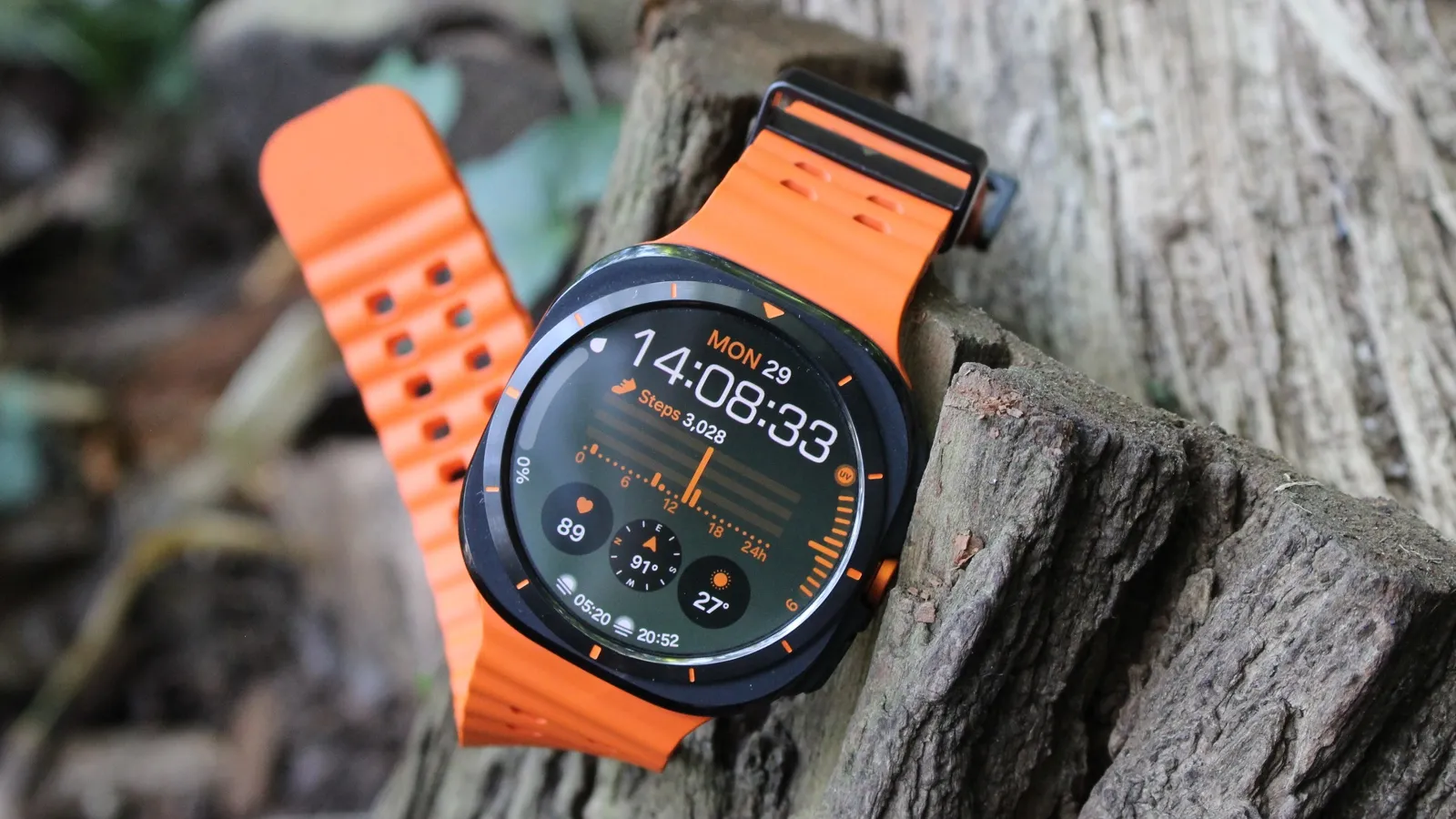 Samsung Galaxy Watch Ultra 2 and Watch 9 renders