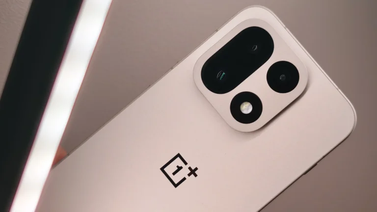OnePlus phone with ColorOS 17 update