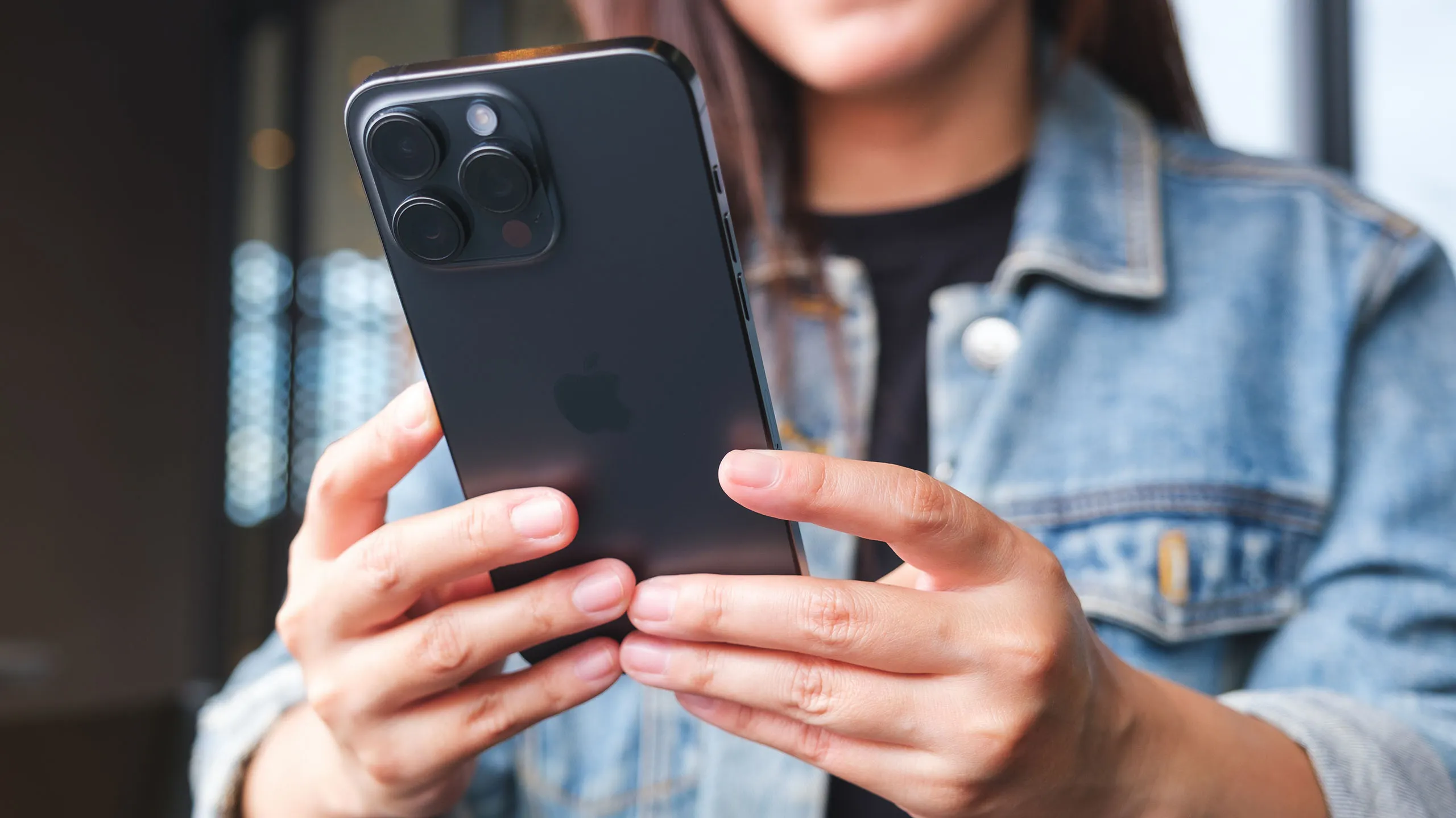 A person holding a smartphone