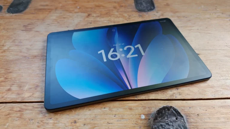 Xiaomi Redmi Pad 2 Pro tablet with Matte Glass display