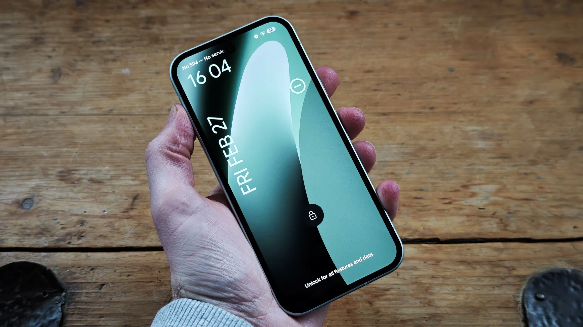 Google Pixel 11 phone screen