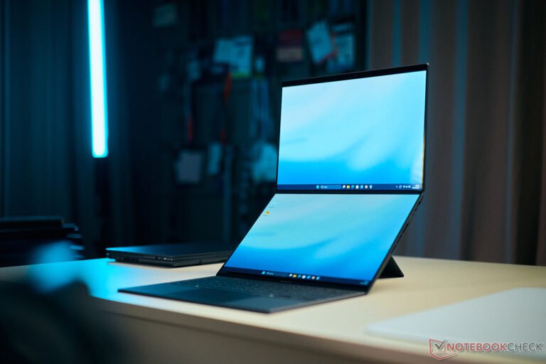 The Asus Zenbook Duo UX8407 features two stunning OLED screens with improved brightness, a larger battery, and a sleek design, making it the ultimate dual-screen convertible experience with Panther Lake technology