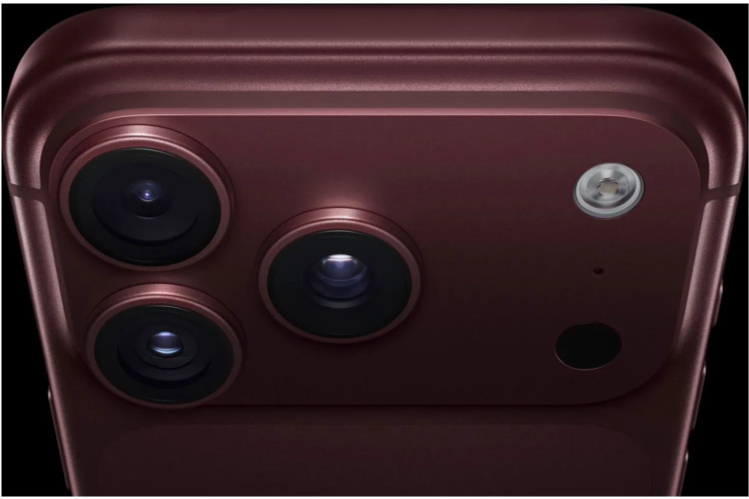 iPhone 18 Pro camera screen showing reference image verification feature