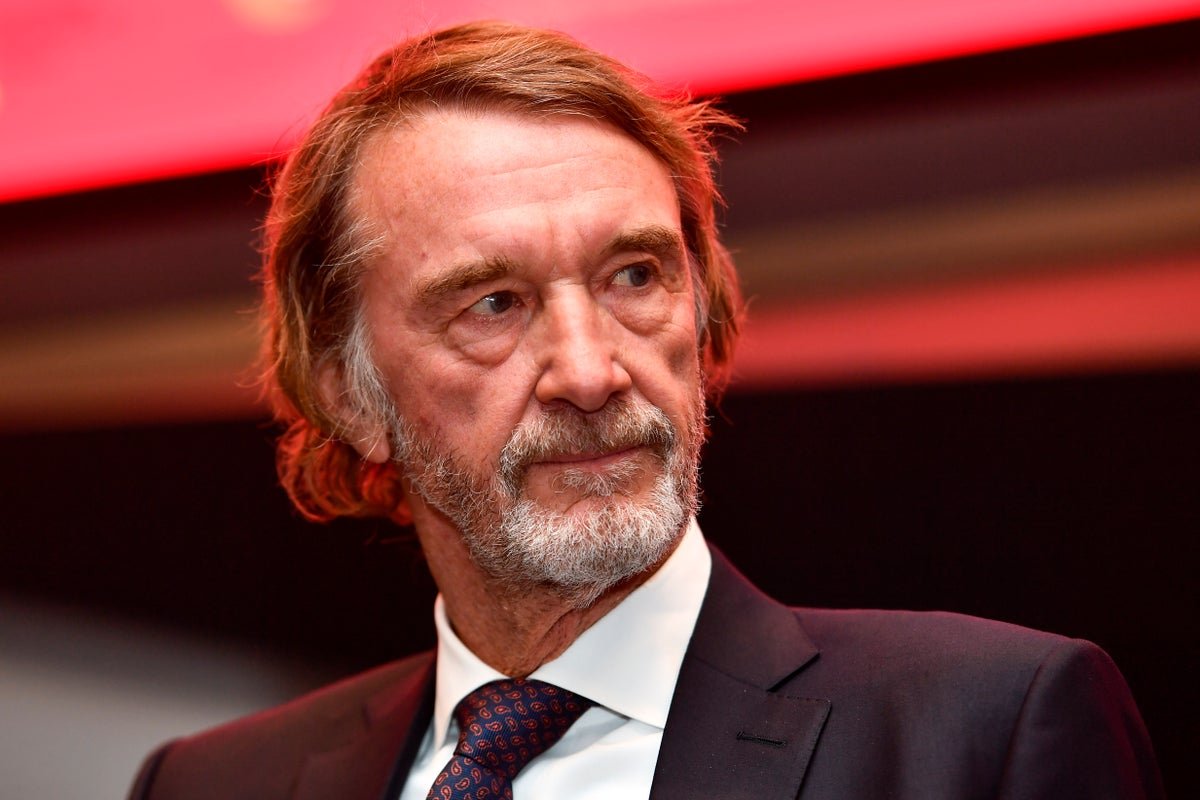 Manchester United co-owner Jim Ratcliffe sparks controversy with comments on immigration, prompting Labour leader Keir Starmer to call for an apology, as the debate surrounding immigration continues to unfold in the UK, with the issue remaining a highly contentious and complex topic
