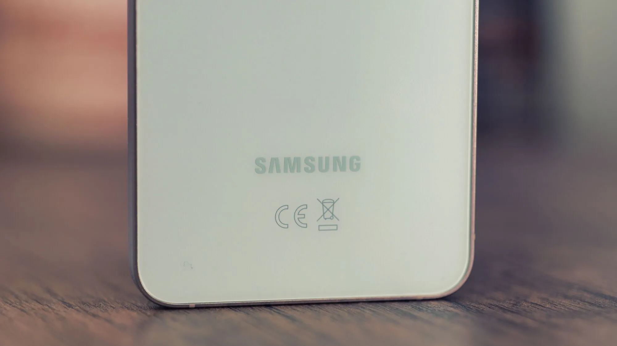 Screenshot of Google Play Store device shop showing Samsung Galaxy S26 alongside Pixel devices