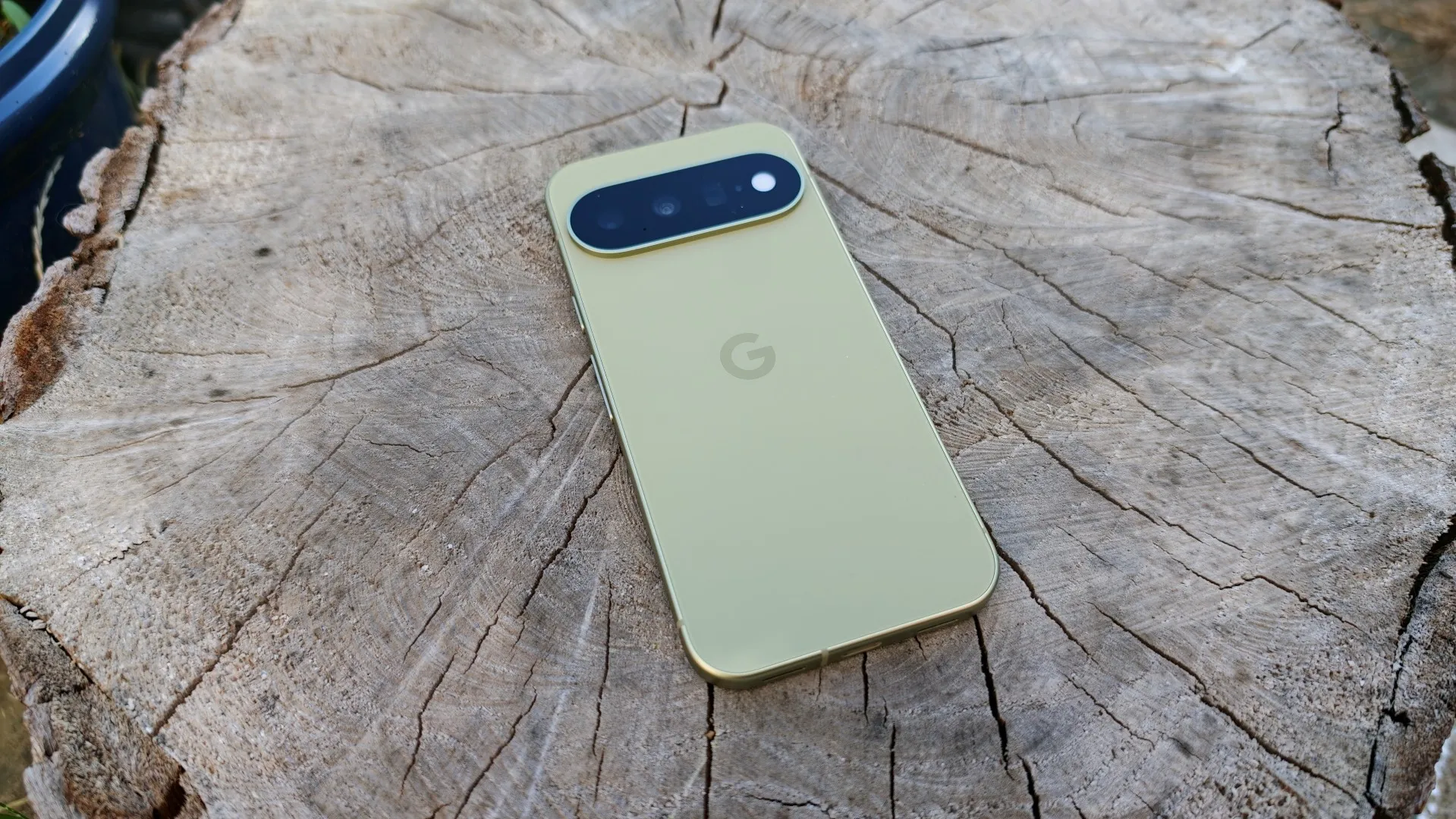 Google Pixel 11 smartphone displayed in Frost colour with sleek aluminium frame